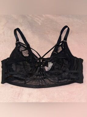 Playful Promises Eddie black mesh crossover balcony bra size 40DDD strappy goth